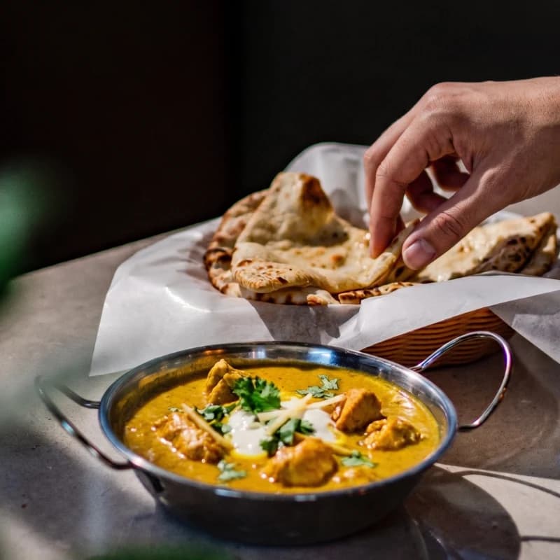 Naans & Curries